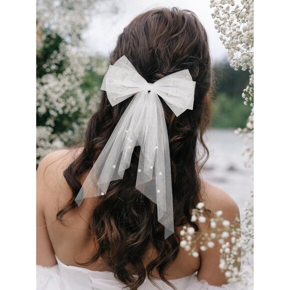 🆕Women White Clip Bachelorette Party Decorations Pearl Bow Accessories - Picture 2 of 9